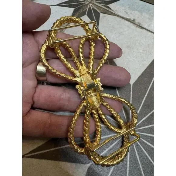 80s Dotty Smith Vintage Bow Belt Buckle Gold-Tone Twisted Rope Design Statement